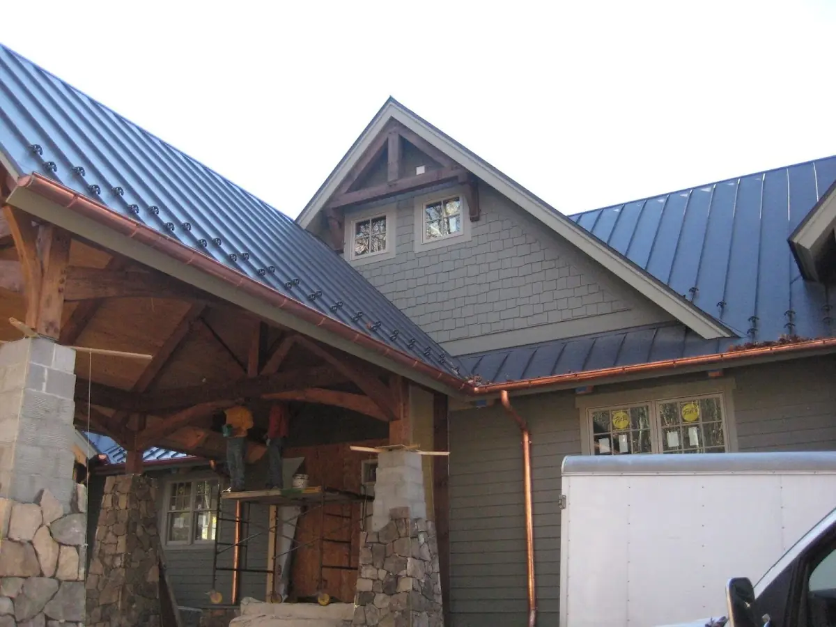 Craftsman Roofing team delivering quality roofing work in Edmonston